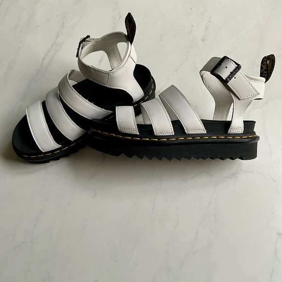 Doc Martens White Leather Platform Blaire Sandal Women’s Size 6 - Picture 3 of 8